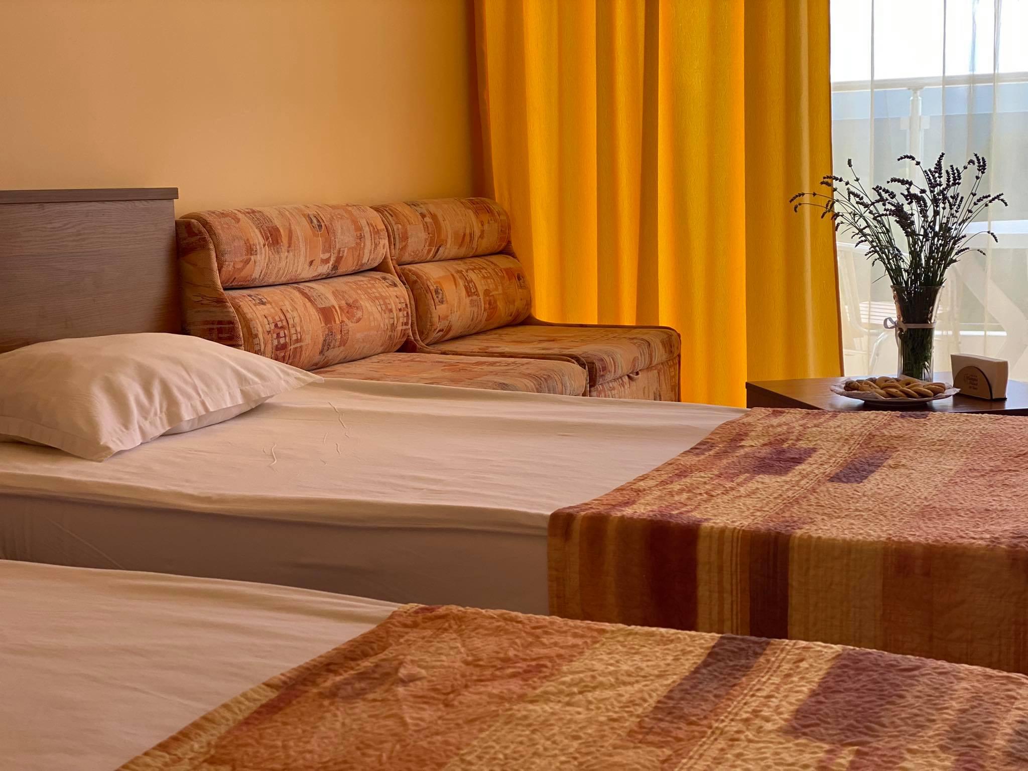 Hotel Plamena Palace Primorsko Bagian luar foto