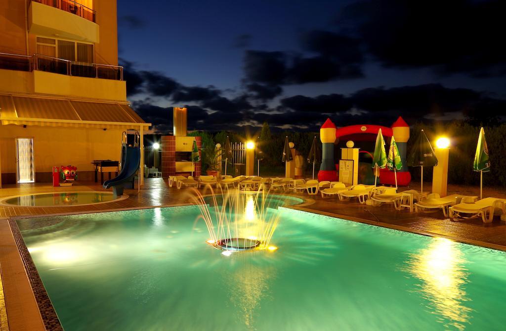 Hotel Plamena Palace Primorsko Bagian luar foto